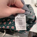 Catch Surf Board Co Green and Floral Pants Size M Photo 6