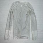 Lululemon Swiftly Tech Long Sleeve Womens Size 2 Workout Sports Antimicrobial White Photo 1