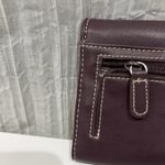 Nine West burgundy leather wallet white contrast stitching quiet luxury oldmoney Photo 2
