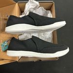 New Vionic Malibu Black Canvas Slip On Sneakers 7.5 Wide Photo 2