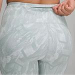 Lululemon Swift Speed High-Rise Short 8" Reverberate Chevron Jacquard Size 4 Photo 1