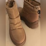 Lucky Brand women tan Platform Lolletta short boots. Size 9.5 Photo 5