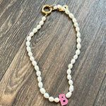 PINK B NECKLACE Photo 0