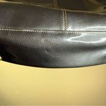 Nike  TOTE BAG Women's Vintage HERITAGE Vertical Leather BA2943 Silver Black Photo 4