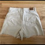 American Eagle Beige Denim Shorts Size 6 Photo 2