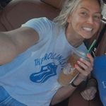 American Eagle Cropped Tee Photo 1