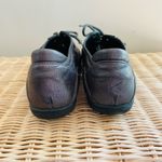 Stuart Weitzman Silver Tone Oxford Sneakers Comfort size 11 women’s Photo 3