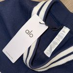 Alo Yoga  Dark Blue Athletic Shorts Photo 4