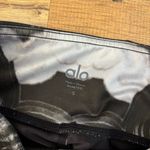 Alo Yoga  Mid Rise Airbrush Black White Marble Legging Photo 3