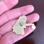 Vintage Loto Sport Soccer Player Pin Red Photo 1