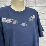 Fruit of the Loom Vintage 90s Single Stitch T-Shirt Navy Blue Size L Womens Floral Bird 3D Country Photo 1