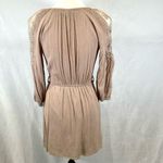 Purple Snow Mocha taupe lace shoulder detail dress size small Photo 3