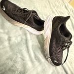 Hoka -  One One Arahi 6 Black White Women  Size 10B Photo 7