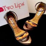 Two Lips Colorful Wedge New 10 M Photo 1