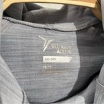 Old Navy Active Women’s Grey Hooded Long Sleeve Shirt Sz XS Photo 2