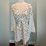 Monique Lhuillier  Lazercut Bell Sleeve fit and flare white dress size 10 Photo 4