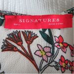 Saints + Secrets Signature 8 Crop Top Womens S White Red Floral V-Neck Short Sleeve Blouse S NWOT Photo 5