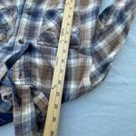 Carhartt  size S. (4/6) flannel button up hoodie. Photo 6