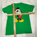 Disney  Mickey Mouse Santa Hat Graphic T-Shirt Holiday Xmas Green Cotton Size S Photo 9