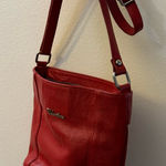 Valentina Red Pebbled Leather Shoulder Bag – Made in Italy Photo 0