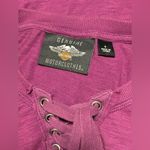 Harley Davidson EUC Harley-Davidson Purple & Black Flowered Winged Skull  Henley Tee size small Photo 9