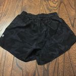 Lululemon  Shorts Hotty Hot 2.5" Black Camo High-Rise Photo 2