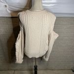 BLANK NYC [] Beige Crew Neck Cable Knit‎ Cut Out Cold Shoulder Sweater Size Large Photo 4