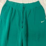 Nike Sweatpants Photo 1