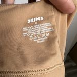 SKIMS NWT Everybody Triangle Bralette Ochre Bra Women's Nude Beige Size 2X Photo 3