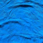 Blue silk blouse with koi fish Photo 9