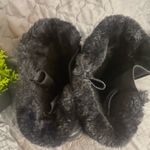 TOTES Winter Women Boots Black Size 6 Photo 3