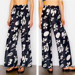 frame denim FRAME Drawstring Lounge Pants Cotton Silk Black White Abstract Print Wide Leg XS Photo 1
