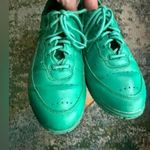 Vintage Sport Steps green faux leather #24 tie tennis shoes, size 9B Photo 5