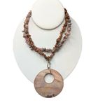 Mother of Pearl and coral double layer statement necklace Pink Photo 4