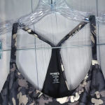 Old Navy Floral Cropped workout top Photo 3