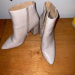 EXPRESS Faux Crocodile Pattern Heel Boots Sz 6 Photo 1