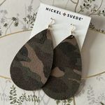 Nickel and Suede Large Teardrop Leather Earrings Camo Suede NEW‎ Green Photo 1