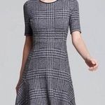 Theory EUC Houndstooth Plaid Nikay Dress Black White Short Sleeve Zipper 2 Photo 0