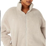 PINK - Victoria's Secret PINK Victoria’s Secret Light Gray Teddy Fleece Zip-Up Jacket Size Medium Photo 0