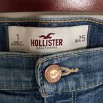 Hollister  1 28 Jeans Shorts Distressed Medium Wash Photo 3