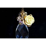 Source Unknown Captivating Yellow Rose Teardrop Crystal Gold Tone Link Chain Pendant Necklace Photo 1
