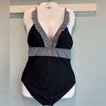 Beachsissi  black and white ruffled one piece swimsuit size Large Photo 3