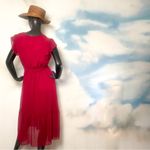 Flirty red faux wrap dress Photo 3