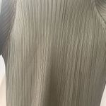 Dark Olive Pleated Inspired Top Green Size 6 Photo 3