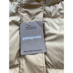 Patagonia Women’s Silent Down Jacket Beeswax Tan (Pale Yellow) NWT Size XS Photo 1