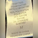 Chaser long sleeved sweater lightweight, size Medium. Photo 5