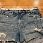 Old Navy  O.G short high rise jean shorts size 6. Photo 3