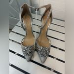 Badgley Mischka Silver Violette Crystal Pointed Stiletto High Heels SZ 1… Photo 1