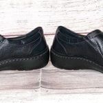 Clarks Cora Giny Black Pebbled Leather Loafers Size 9M Photo 9