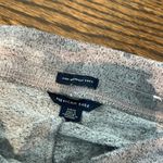 American Eagle  pink camo pants - SMALL Photo 2